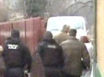 Percheziţii în Prahova: 18 persoane, acuzate de înşelăciune (VIDEO)