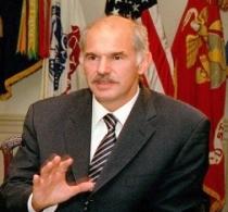 Grecia este în "stare de război" pentru a-şi menţine capacitatea de împrumut
