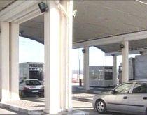 Românii îşi fac cumpărăturile de Paşte în Bulgaria şi Ungaria. Produsele româneşti, prea scumpe (VIDEO)