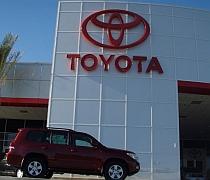 Toyota în creştere cu 13 procente în februarie
