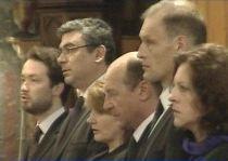 Traian Băsescu a participat la slujba de comemorare de la Catedrala Sfântul Iosif (VIDEO)