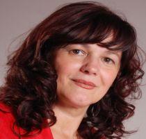 Ziua şi social-democratul dezertor: Deputatul Eugenia Barna coteşte spre independenţi din "respect" pentru Oprea
