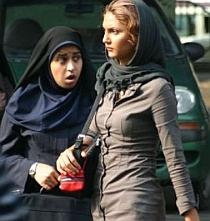Cleric iranian: Femeile necuviincioase, răspunzătoare de producerea cutremurelor

