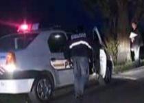 Argeşean lăsat să moară la marginea drumului: Trecătorii au crezut că e beat (VIDEO)
