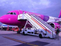 Un avion WizzAir a aterizat de urgenţă pe aeroportul din Sofia: Pneurile au explodat şi au luat foc