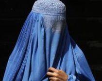 Aterizare de urgenţă la Calcutta, după ce o rusoaică a refuzat să-şi dea jos vălul islamic 