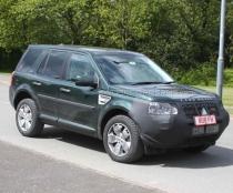 Land Rover Freelander 2 cu facelift, în primele fotografii spion (FOTO)
