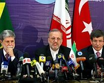 

Iran acceptă să trimită uraniul slab îmbogăţit în Turcia
