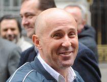 Mugur Mihăescu a cumpărat dreptul de a administra magazinul Muzica din Bucureşti