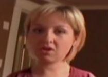 SUA: O tânără a născut un copil, deşi suferă de o boală care o împiedică să-şi folosească mâinile (VIDEO)