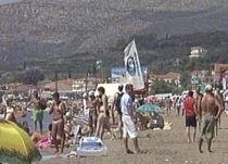 Operatorii din turism oferă preţuri de neimaginat la vacanţele de criză. Vezi tarifele pentru iunie (VIDEO)