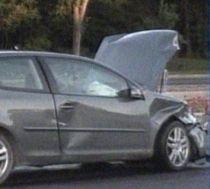 Accident în lanţ în Capitală. Un copil rănit şi patru maşini avariate