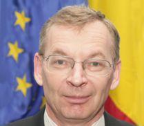 Directorul APDRP, acuzat că împarte banii europeni după interese proprii