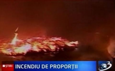 SUA. Sute de oameni, evacuaţi în urma unui puternic incendiu (VIDEO)