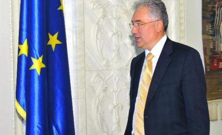 Ministrul Economiei joacă la bursă fără să spună ce cumpără şi ce nu