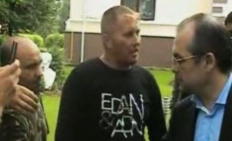 Tinerii din Dorohoi i-au reproşat lui Boc că nu au locuri de muncă (VIDEO)