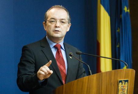 Guvernul majorează impozitul pe proprietăţi şi îl dublează pe cel pentru maşinile cu capacitate de peste 2.000 cmc (VIDEO)