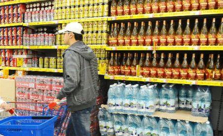 Scumpirile de la 1 iulie împing românii să cumpere de la vecini (VIDEO)