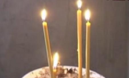 Un preot refuză să înmormânteze un tânăr, din cauza unui conflict cu familia decedatului (VIDEO)