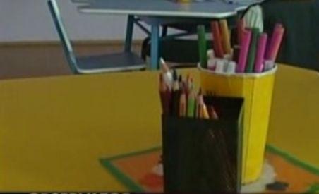 Centrele de plasament sau şcolile speciale riscă să fie închise. Guvernul reduce cu 20% cheltuielile direcţiilor de asistenţă socială (VIDEO)