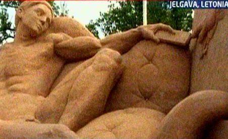Letonia. 15 artişti din nouă ţări participă la Festivalul Internaţional de Sculpturi în Nisip (VIDEO)