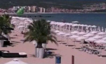 Turiştii pleacă în grup de pe litoralul bulgăresc din cauza unei pene de curent care afectează mai multe staţiuni (VIDEO)