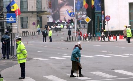 Circulaţia rutieră restricţionată pe Calea Victoriei din Capitală, de Ziua Imnului Naţional