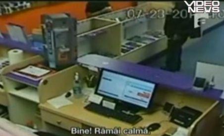 O vânzătoare din Statele Unite l-a invocat pe Isus şi a scăpat de un jaf armat (VIDEO)