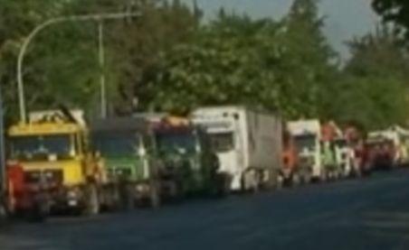 Transportatorii din Grecia au decis să oprească greva şi să reia dialogul cu guvernul