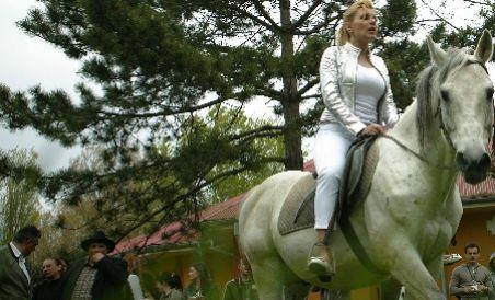 Elena Udrea pune frunza pe ţambal
