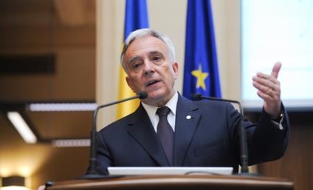BNR a revizuit prognoza de inflaţie pentru 2011, de la 2,8% la 3,1%. Preţurile vor creşte cu 3% în urma majorării TVA