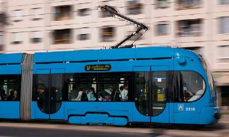 Persoanele care miros urât nu mai au voie în tramvai într-un orăşel din Croaţia