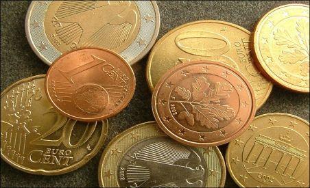 Leul s-a depreciat semnificativ în raport cu euro. Vezi cursul valutar