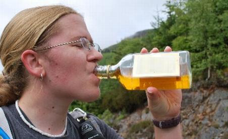Un britanic a făcut whisky din urina persoanelor diabetice 