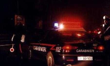Doi români, la un pas de a fi linşaţi, după ce au bătut doi italieni