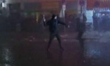 Germania. Ciocniri violente între poliţie şi 300 de extremişti de stânga (VIDEO)