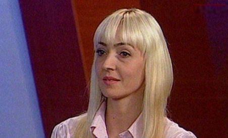 Femeia care ar fi fost agresată de Mircea Băsescu: Tremuram, nu m-a lovit nimeni în viaţa mea (VIDEO)