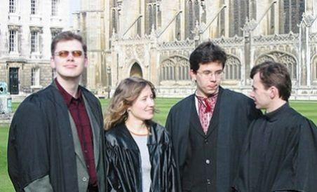 Cambridge a întrecut Harvard în topul celor mai bune universităţi
