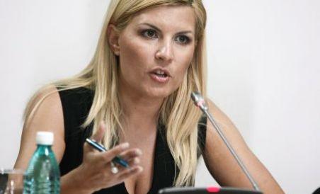Udrea crede că scandalul frunzei a fost premeditat (VIDEO)