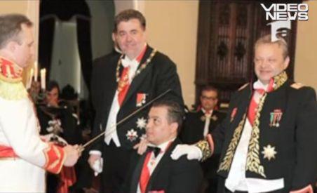 Cavalerii de Malta din România şi Italia îşi aduc reciproc acuzaţii grave de înşelătorie şi evaziune (VIDEO)