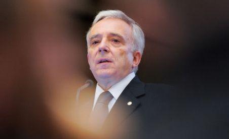 Isărescu: Ratăm ţinta de inflaţie. N-aş vrea să fiu în locul Guvernului
