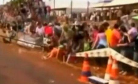 Brazilia. 100 de răniţi, după prăbuşirea unei tribune (VIDEO)


