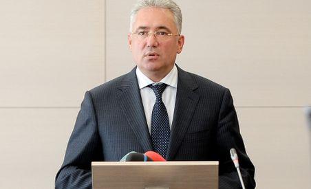Adriean Videanu: Suspendarea preşedintelui este un subiect care nu ne îngrijorează absolut deloc