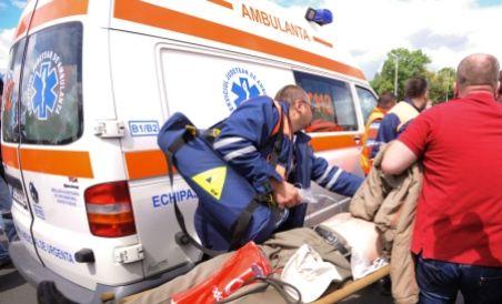 Patru tineri au murit după ce maşina lor a intrat într-un tir de pe contrasens