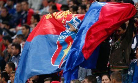 Arbitrii polonezi, scuipaţi după remiza Stelei cu Napoli. Suporterii au protestat la Ambasada Poloniei