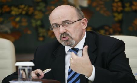 Marko Bella şi Daniel Funeriu cer adoptarea de urgenţă a legii educaţiei (VIDEO)