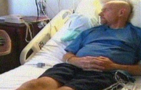 O boală rară i-a afectat unui american trei organe vitale: inima, ficatul şi un rinichi (VIDEO)