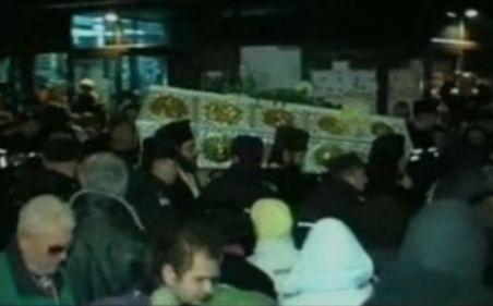 Peste un milion de oameni sunt aşteptaţi să participe la sărbătoarea Sfintei Parascheva (VIDEO)