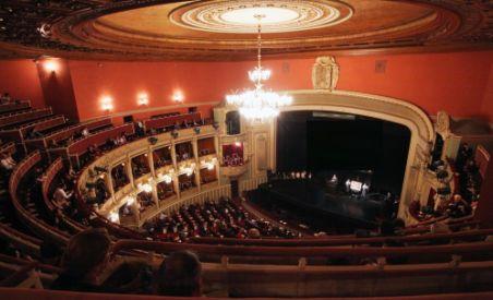 Angajaţii Operei din Cluj-Napoca au intrat în grevă, din cauza frigului din săli (VIDEO)