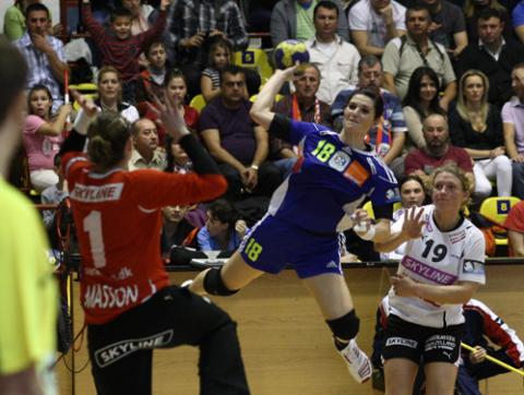 Oltchim se impune în ultima etapă a Ligii, campioana en-titre eliminată la golaveraj